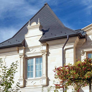 Фасады из камня - Гостевой дом в Барвихе - Травертин - стиль Барокко, Классический, Французский